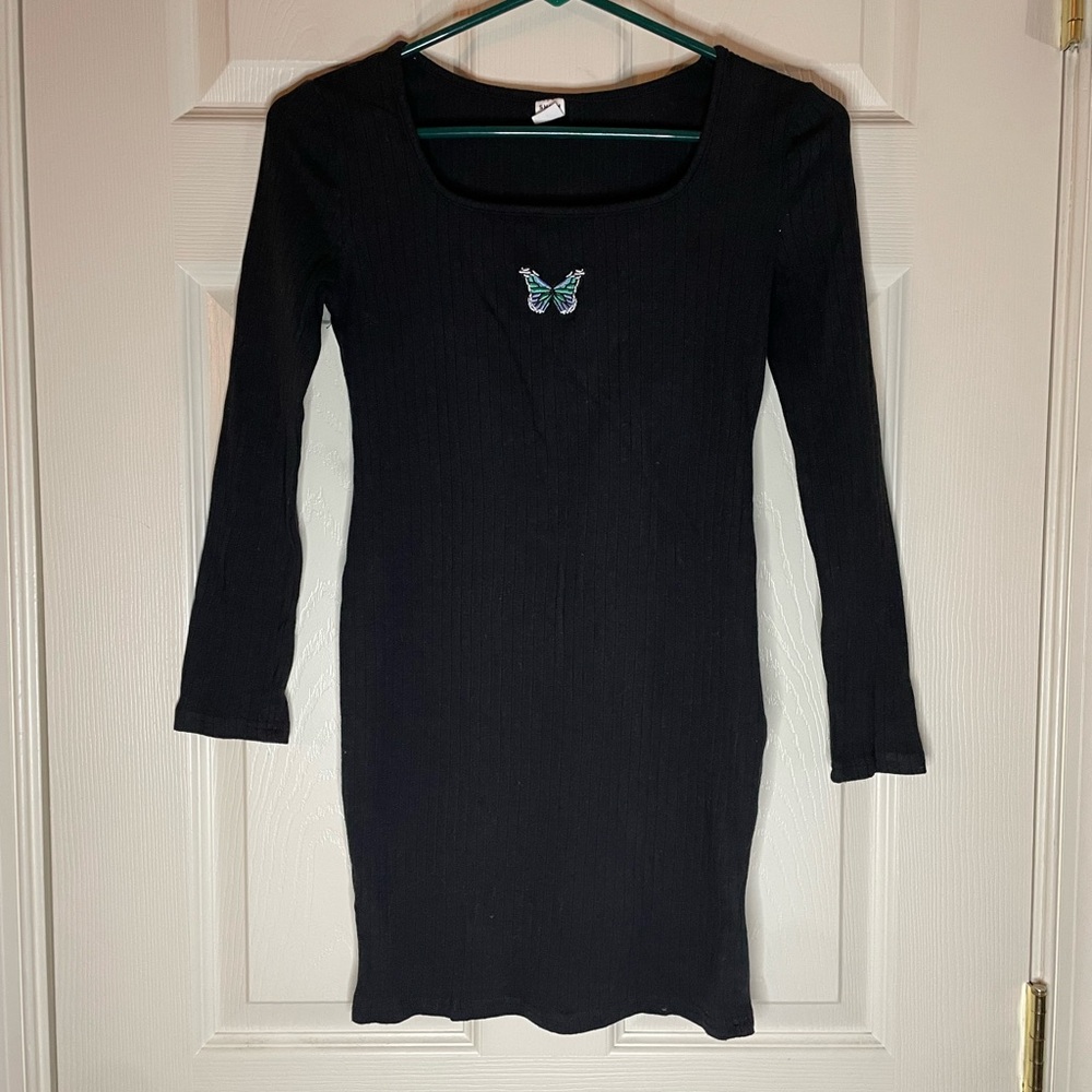 SHEIN Black Long Sleeve Dress with Butterfly Accent